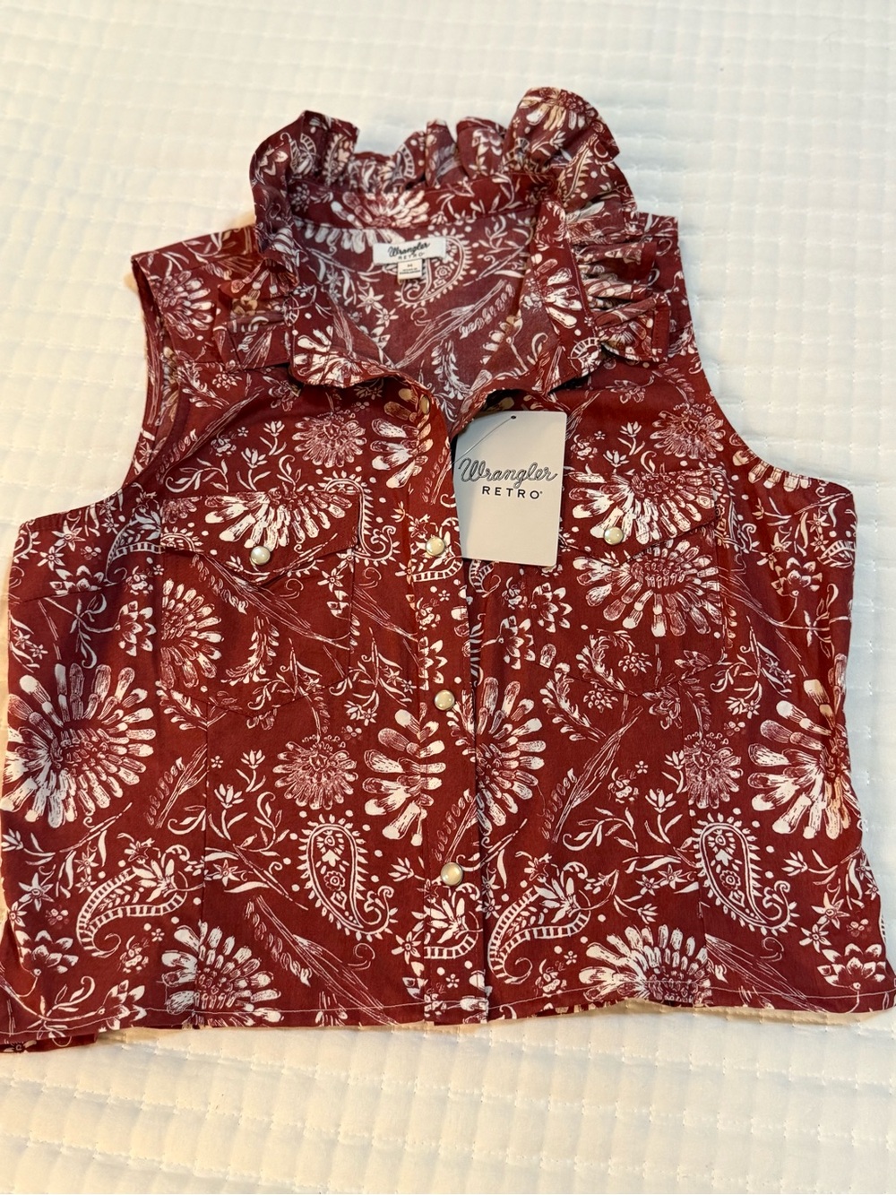 Upcycled Ruffled Collar Sleeveless Button-Up Top in Rust Floral. M - Picture 8 of 8